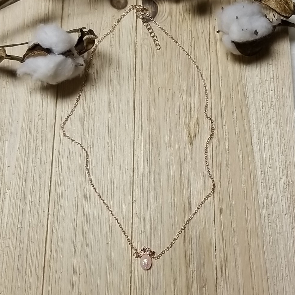 ๐๐Super Cute Pineapple necklace in ROSE GOLD๐๐ - Picture 2 of 5